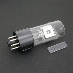 Deuterium Lamp for UV-VIS Spectrophotometers